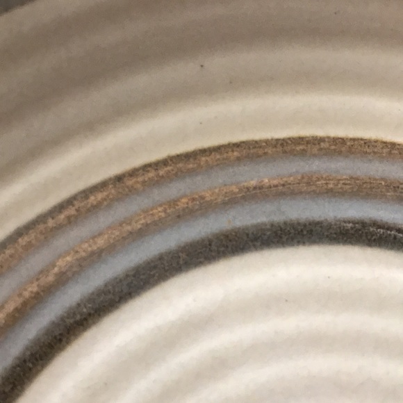 Pottery Plate - Picture 4 of 4